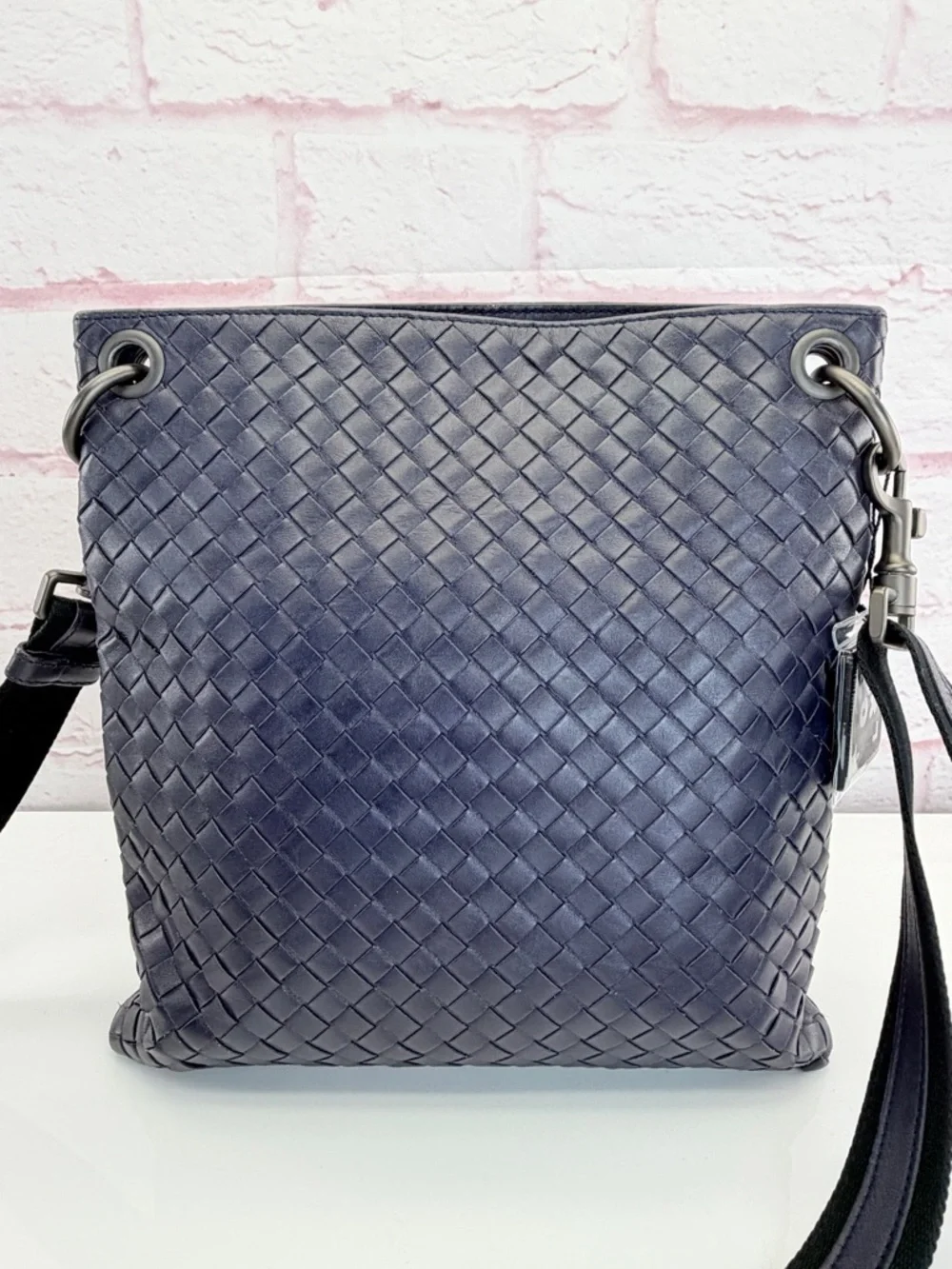 Bottega Veneta Nappa Unisex Flat Intrecciato Woven Leather Crossbody Bag